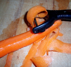 shaving carrot curls