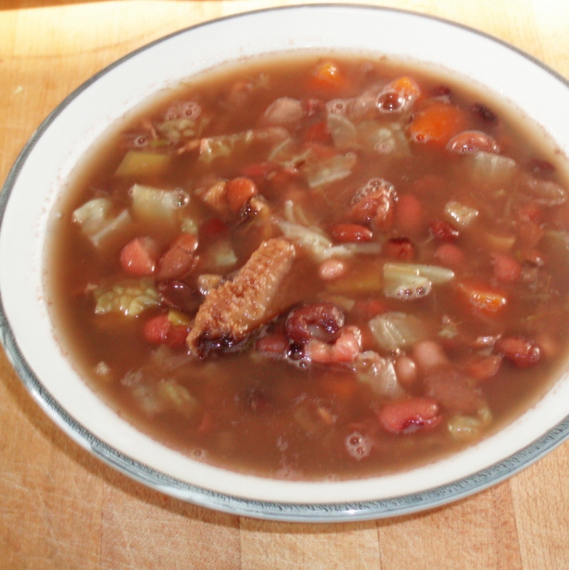 steaming bowl of Multi Bean vegetable soup