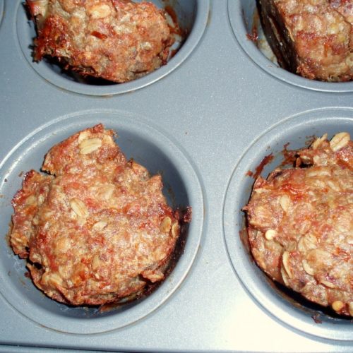 Meatloaf Muffins - Old Fashioned Mini Meatloaf Recipe