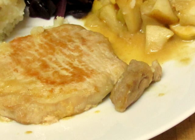 Pork Chops with Apples