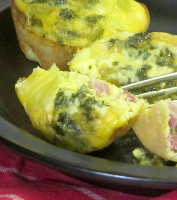 Bake mini egg and ham muffins, then reheat for a quick breakfast! www.inhabitedkitchen.com