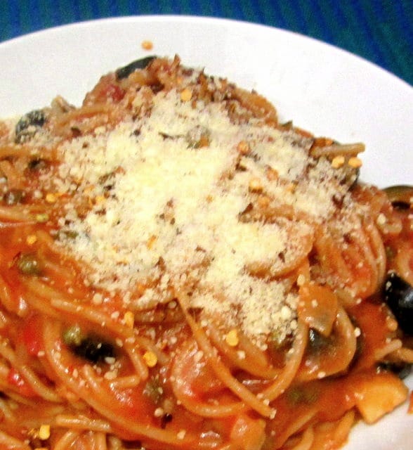 Spaghetti alla Puttanesca - www.inhabitedkitchen.com