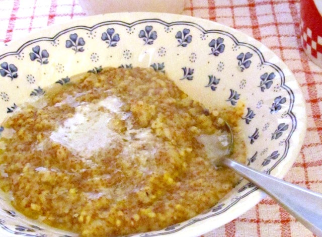 Little Bear's Gluten Free Porridge - a gluten free hot cereal, without oats, nether dry nor bland, but creamy, flavorful, and just right. 