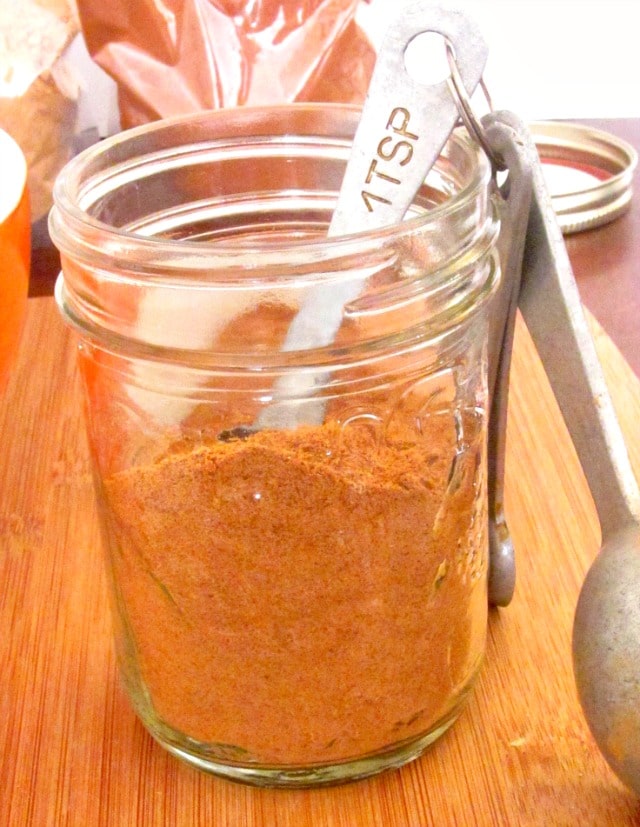 A simple spice blend to make at home, and then use in all kinds of recipes for that quick gingerbread flavor. 