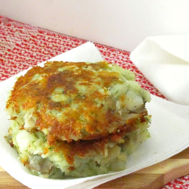 Make these classic cod cakes - a simple, delicious traditional New England treat!