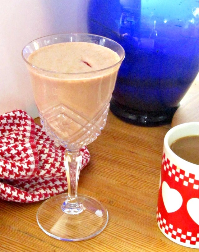 Start the day with a Chocolate Strawberry Protein Shake for breakfast! Easy and fast, but feels luxurious. 