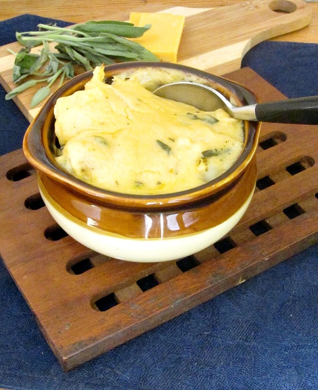 Easy Cauliflower Cheese comes together quickly, with this fast and easy cheese sauce. A simple way to dress up a meal! 
