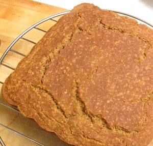 Gluten free gingerbread that even I can eat, as it is also whole grain, and free of added sugar! And still definitely gingerbread...