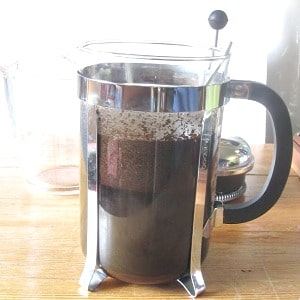 Make cold brew coffee concentrate at home, for the flavor of cold brew and the convenience of instant coffee! Just add water (and ice.) 