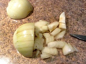 Settling in to a new house, I start to stock the pantry and freezer with conveninet food, such as sauteed onion.