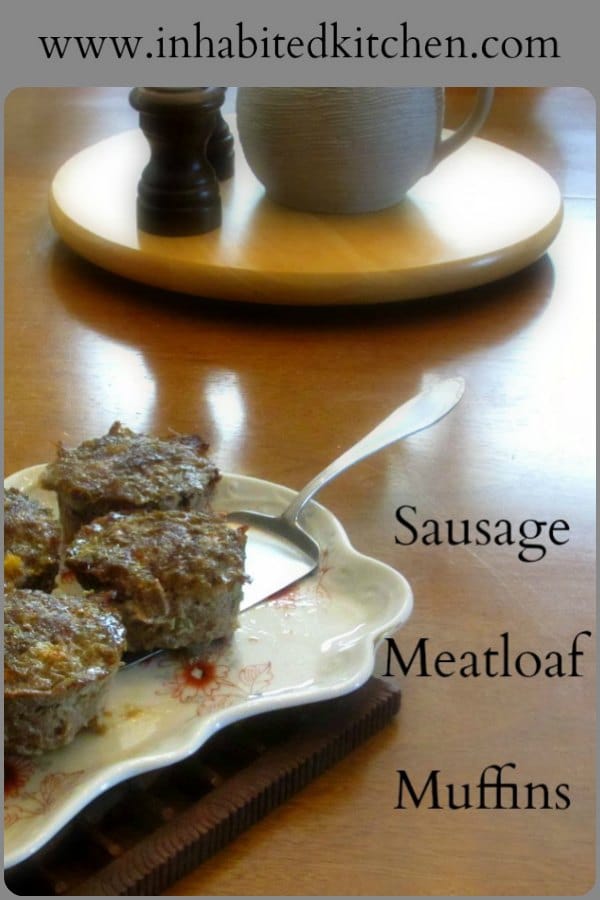 Sausage meatloaf muffins - easy to make, because the seasoning is right in your meat! They freeze and reheat beautifully, and taste good cold as a terrific packed lunch. Perfect for meal planning.