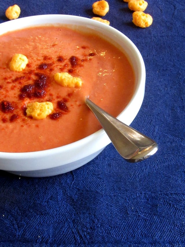 With both dairy and beans, this Red Pepper Soup is a powerhouse of both nutrition and flavor! Easy to make and to eat, it's perfect for our elderly parents.